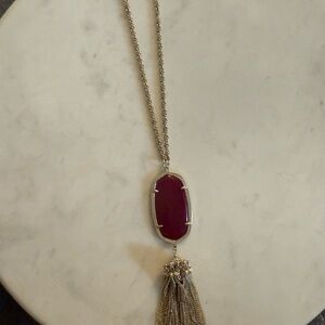 Kendra Scott Maroon Pendant Necklace